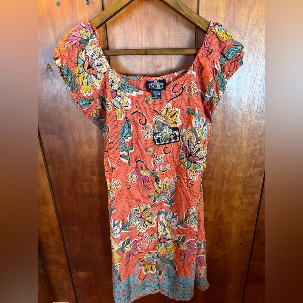 Angie dress size large. New with tags.